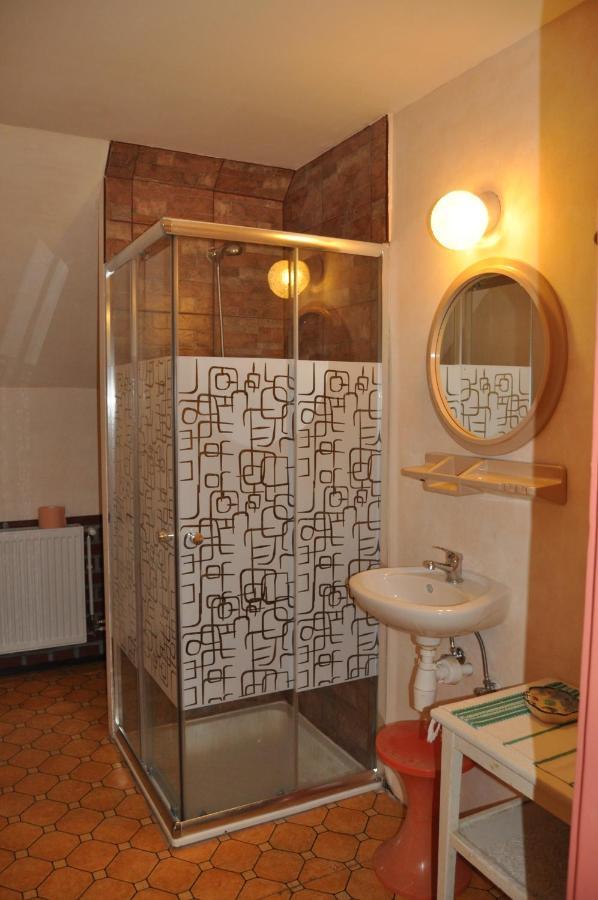 R&B Vendeghaz Apartment Balatonakarattya Luaran gambar